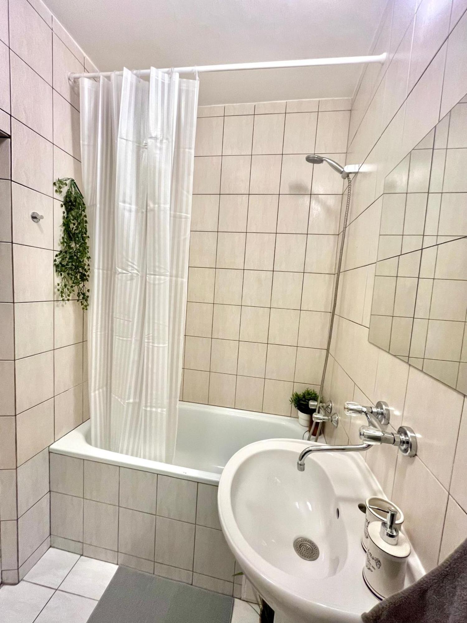 Apartment Simona - Old Town Bratislava Dış mekan fotoğraf